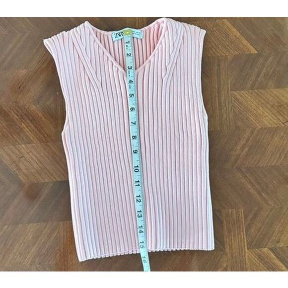 ZARA Pink Ribbed Knit Sleeveless Tank Top Women’s Medium V-Neck Cropped - Picture 11 of 12